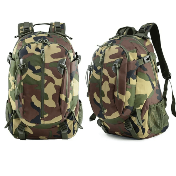 Jungle Camouflage High-Capacity Outdoor Sports Backpack with Anti-Splash Oxford Material